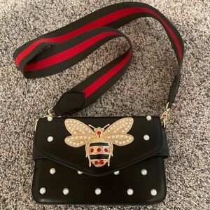 Women’s Black Crossbody Bag W/Bee and Faux Pearls Ornamentations